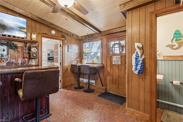 6661 Gloucester ST, Gloucester, VA 23061