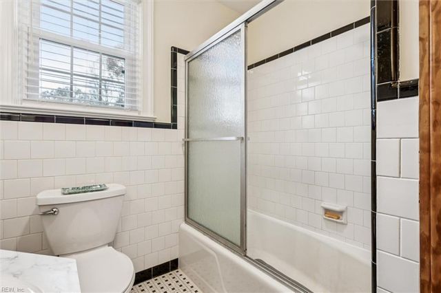 6661 Gloucester ST, Gloucester, VA 23061