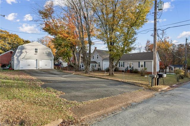 6661 Gloucester ST, Gloucester, VA 23061