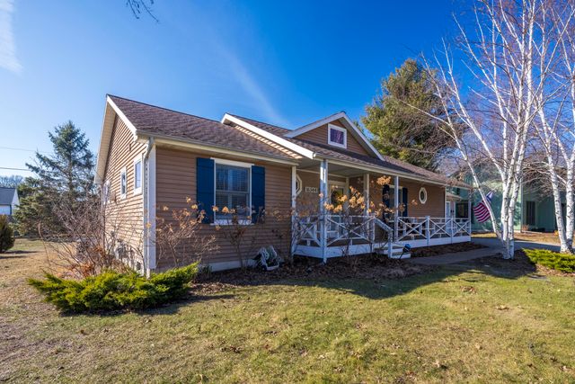 16344 Blossom Lane, Union Pier, MI 49129