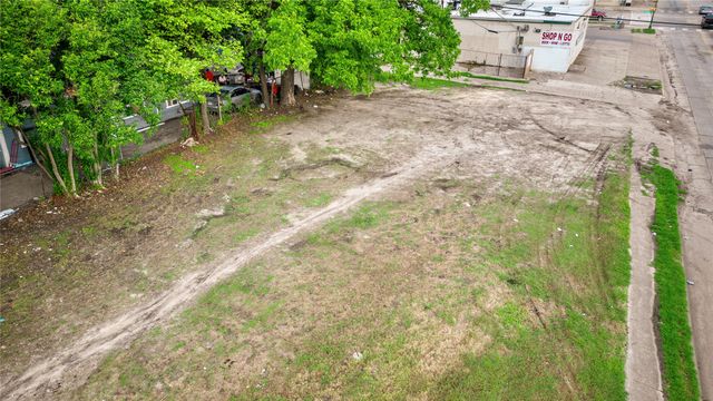 4951 E Side Avenue, Dallas, TX 75214