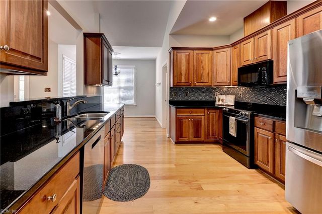 9101 Green Apple WAY, Toano, VA 23168
