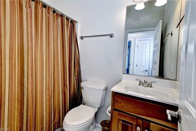 9101 Green Apple WAY, Toano, VA 23168