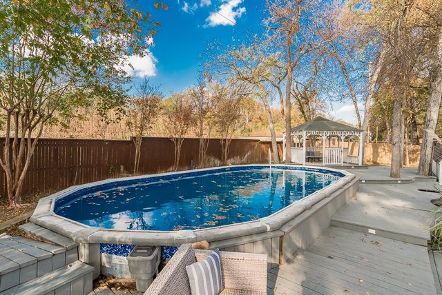 9027 Mercer Drive, Dallas, TX 75228