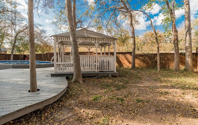 9027 Mercer Drive, Dallas, TX 75228