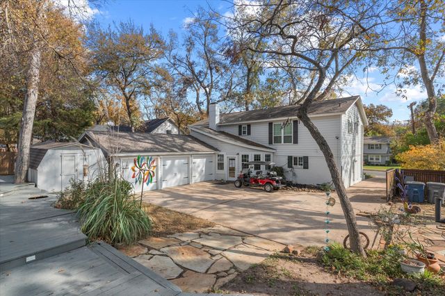 9027 Mercer Drive, Dallas, TX 75228