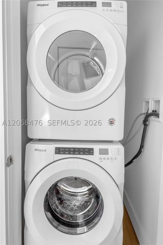650 NE 2nd Ave 1708, Miami, FL 33132