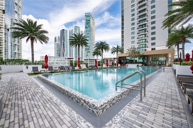 650 NE 2nd Ave 1708, Miami, FL 33132