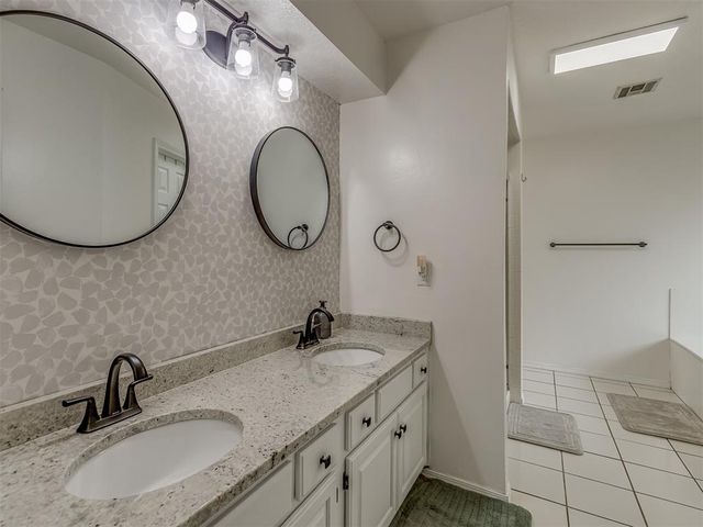1617 Pinnacle Lane, Edmond, OK 73003