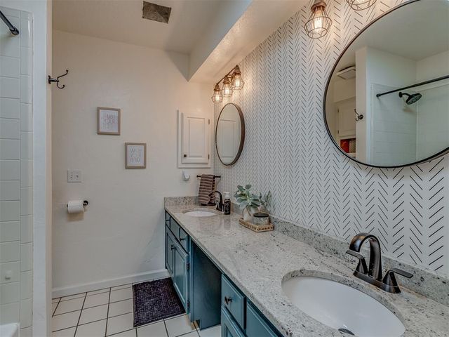 1617 Pinnacle Lane, Edmond, OK 73003