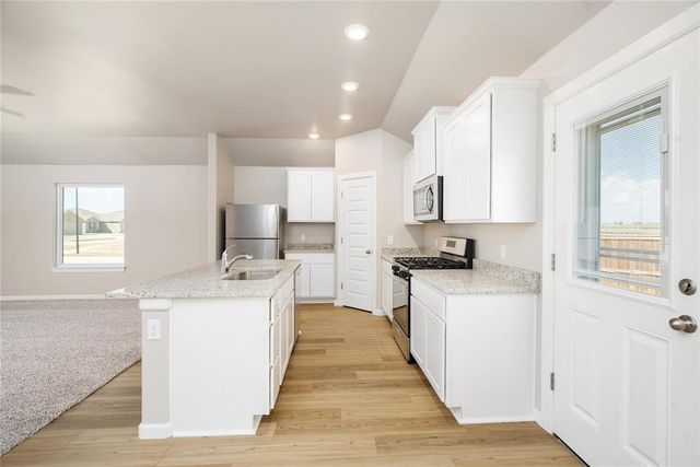 5441 Bayler Drive, Tuttle, OK 73089