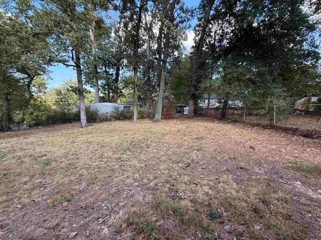 54 Purdue Circle, Little Rock, AR 72204