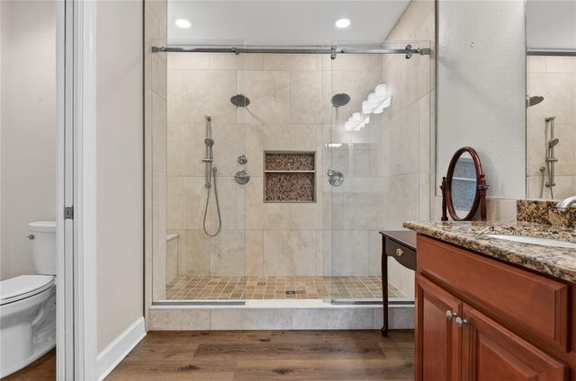 205 49TH AVENUE N, St Petersburg, FL 33703