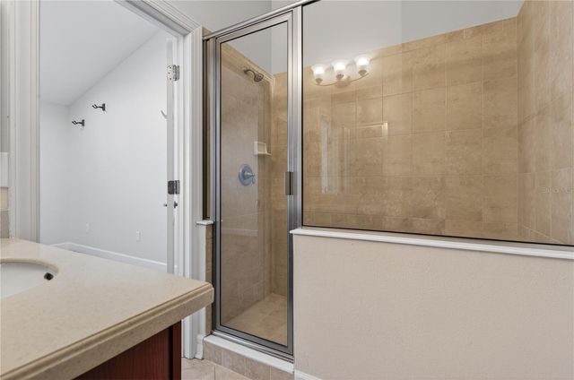 205 49TH AVENUE N, St Petersburg, FL 33703