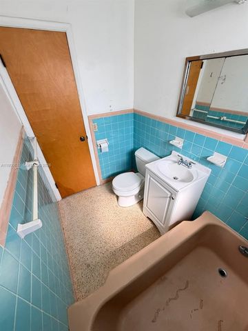 11370 SW 186th St, Miami, FL 33157