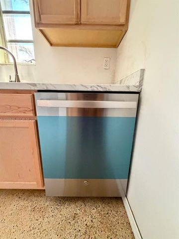 11370 SW 186th St, Miami, FL 33157