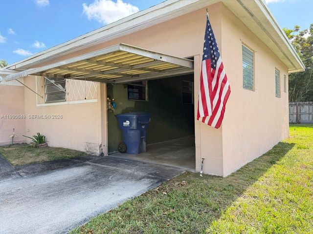11370 SW 186th St, Miami, FL 33157