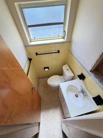 11370 SW 186th St, Miami, FL 33157