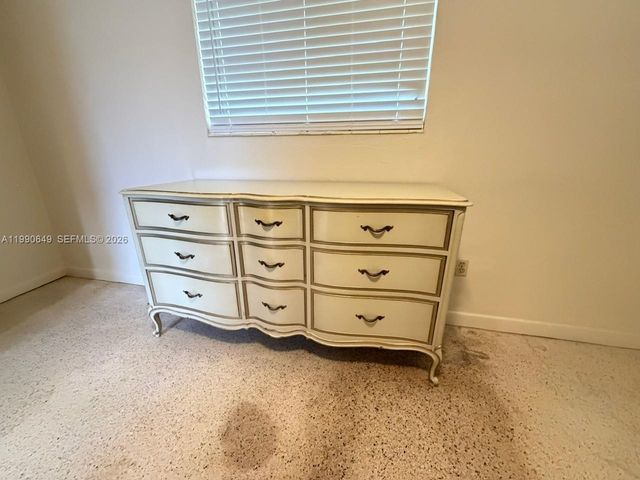 11370 SW 186th St, Miami, FL 33157