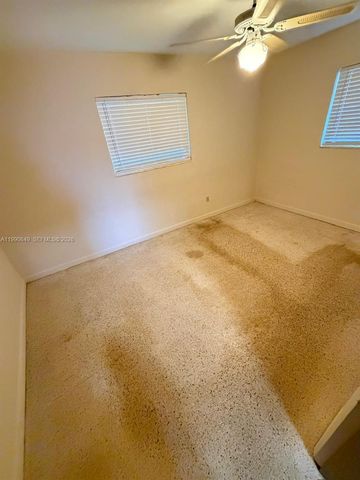 11370 SW 186th St, Miami, FL 33157