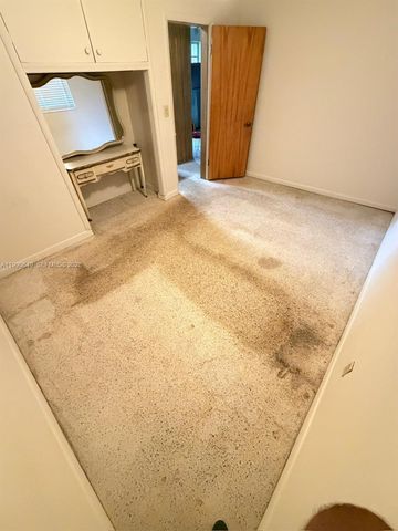 11370 SW 186th St, Miami, FL 33157