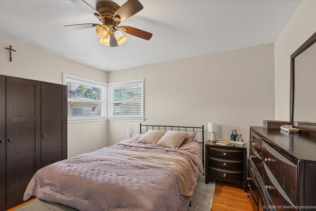 8725 Sproat Avenue, Oak Lawn, IL 60453