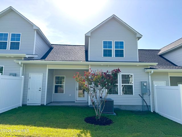 547 Timbercrest Circle SE, Bolivia, NC 28422