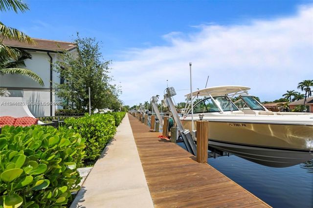 4518 E Aqua Bella Ln 4518, Dania Beach, FL 33312