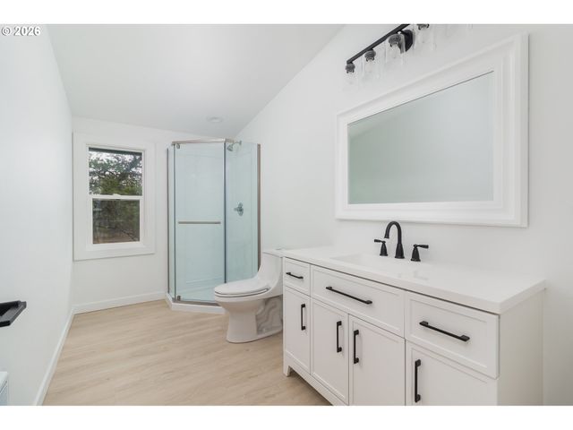 5670 JASMINE Ave, Cloverdale, OR 97112