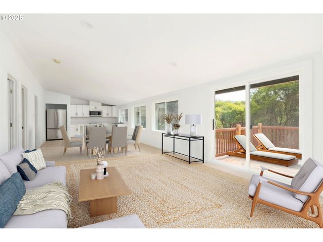 5670 JASMINE Ave, Cloverdale, OR 97112