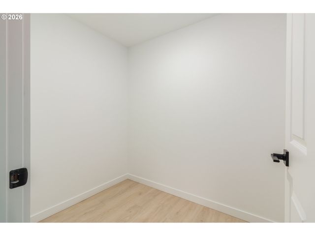 5670 JASMINE Ave, Cloverdale, OR 97112