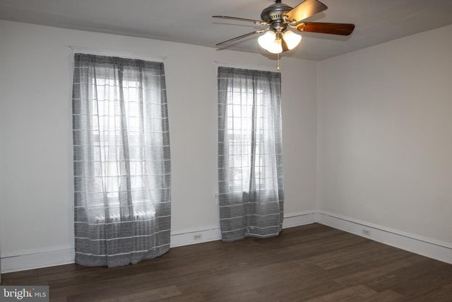 104 SCHUYLKILL AVE, Shenandoah, PA 17976