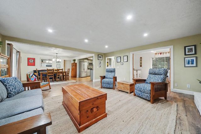 13799 Irishtown Rd, Pine Grove, CA 95665
