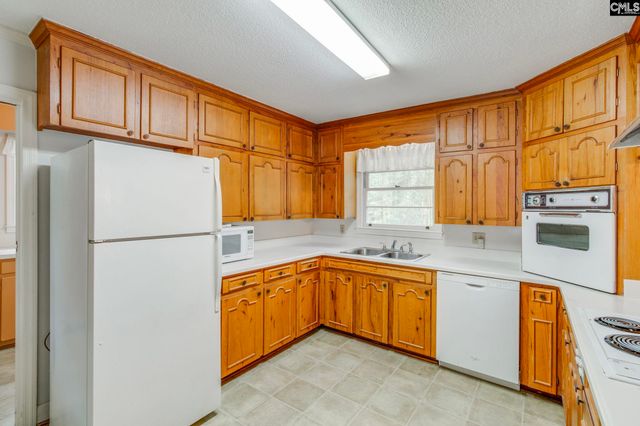 2119 East Lane, Camden, SC 29020