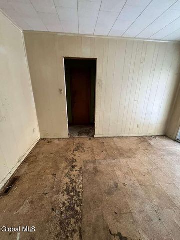 655 Fillmore Avenue, Niskayuna, NY 12304