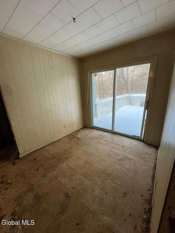 655 Fillmore Avenue, Niskayuna, NY 12304