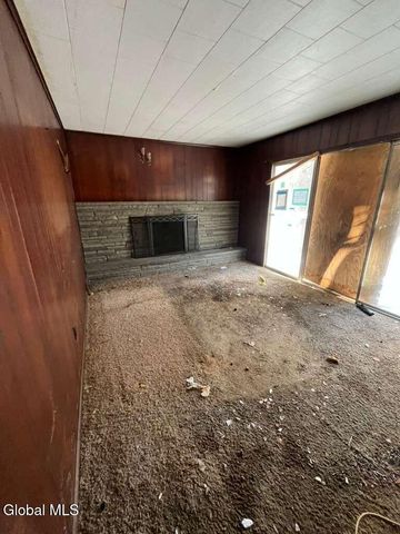 655 Fillmore Avenue, Niskayuna, NY 12304