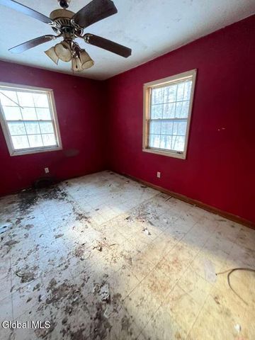 655 Fillmore Avenue, Niskayuna, NY 12304