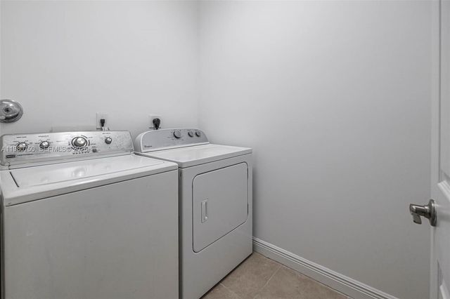 7661 NW 88th Terrace 0, Tamarac, FL 33321