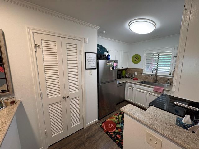 211D Lakeview Terrace 211, Conroe, TX 77356