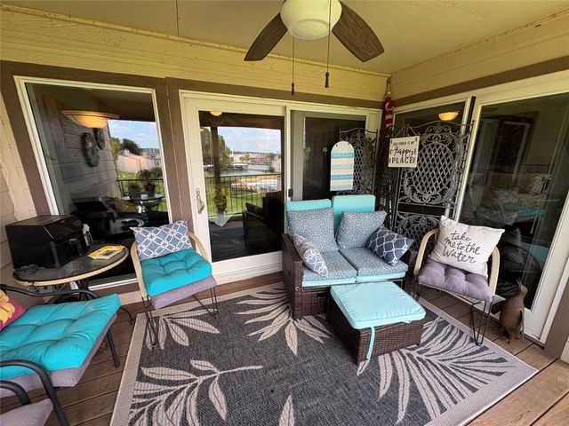 211D Lakeview Terrace 211, Conroe, TX 77356