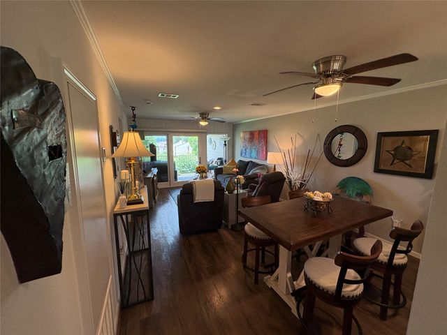 211D Lakeview Terrace 211, Conroe, TX 77356