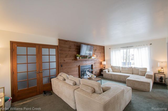 2851 Onagon Trail, Waterford Charter Township, MI 48328