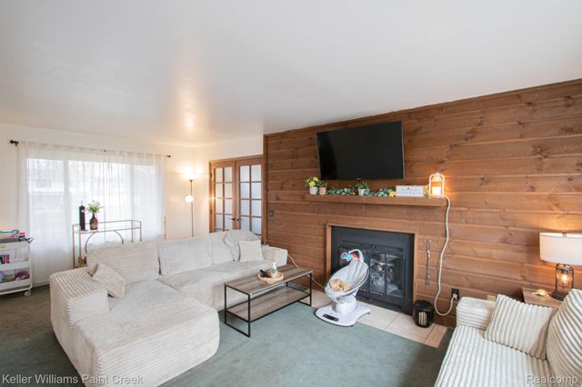 2851 Onagon Trail, Waterford Charter Township, MI 48328