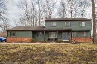 2851 Onagon Trail, Waterford Charter Township, MI 48328