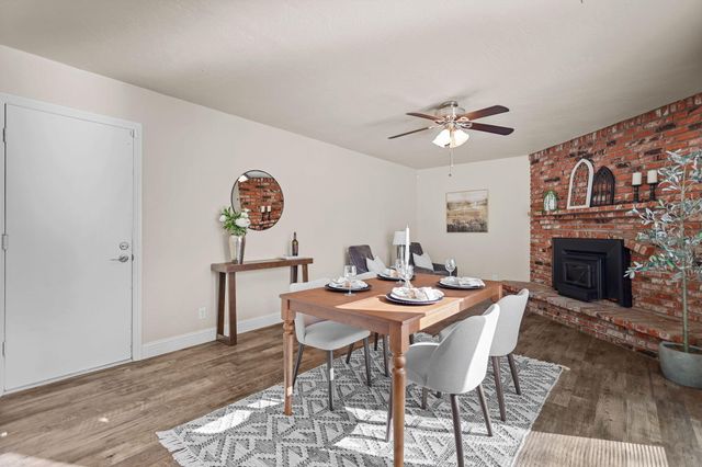 3835 Riverview Drive, Redding, CA 96001