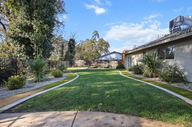 3835 Riverview Drive, Redding, CA 96001