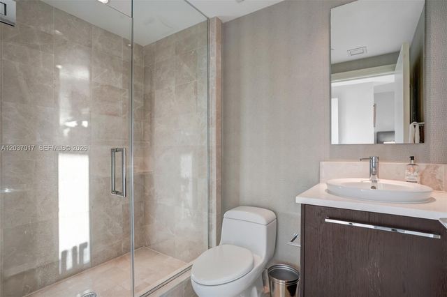 17121 Collins Avenue 3304, Sunny Isles Beach, FL 33160