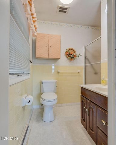 638 Fox Meadow Lane, Bristol, VA 24201