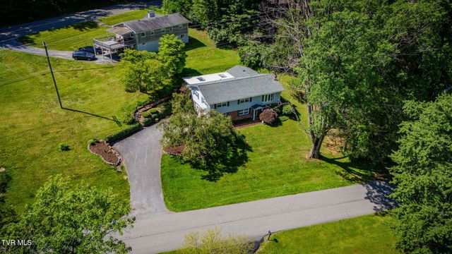 638 Fox Meadow Lane, Bristol, VA 24201